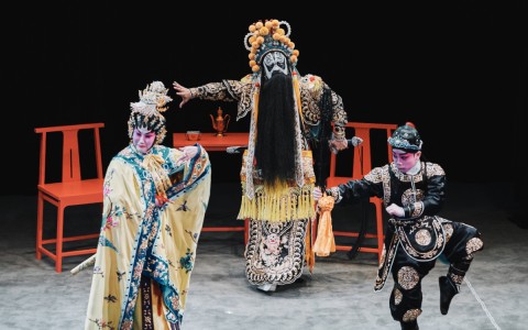 Experimental Cantonese Opera "Farewell My Concubine" (New Adaptation) – Xiqu Centre